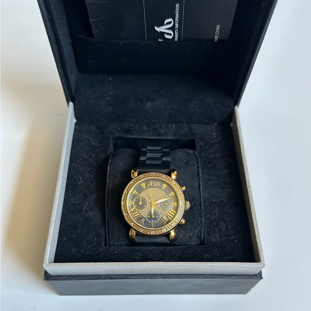 JBW Women’s Victory Sport Diamond Accented Gold Tone Silicon Strap - Picture 2 of 11